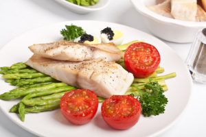 EAT FISH = LIVE LONGER AND LEANER!