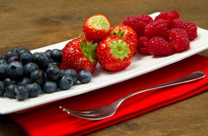 Low Calorie Fiber-Filled Red And Blue Berries 