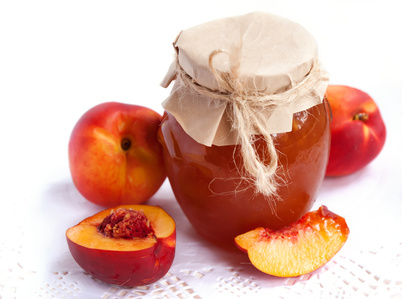 On-the-go Breakfast: Homemade Fruit And Chia Seed Jam!