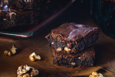 Dark Chocolate Brownies with Walnuts